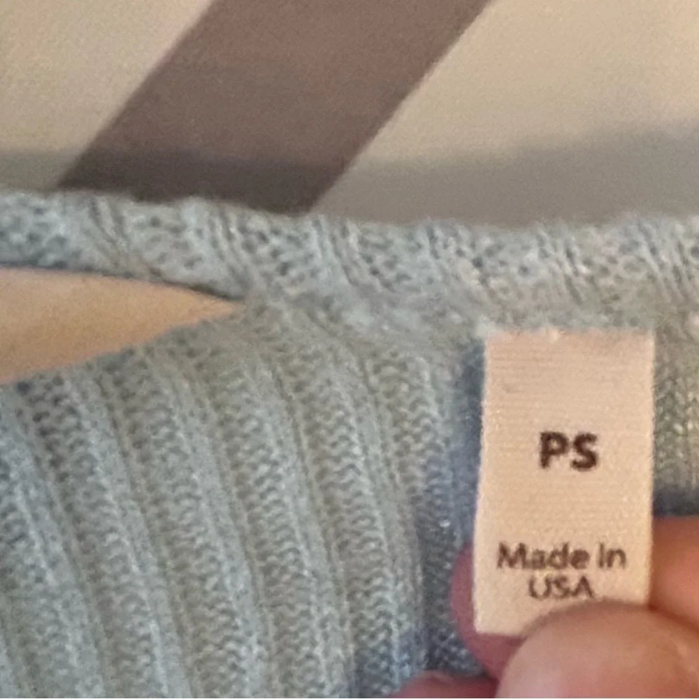 Soft Surroundings Light Blue Long Sleeve Top - Picture 3 of 4